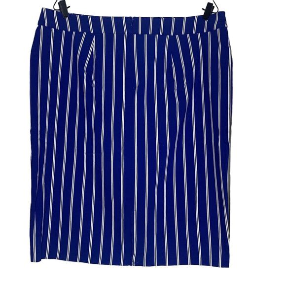 Ashley Steward NWT Skirt Vertical Strapped Blue and White Front Pockets Size 24 - Picture 2 of 8